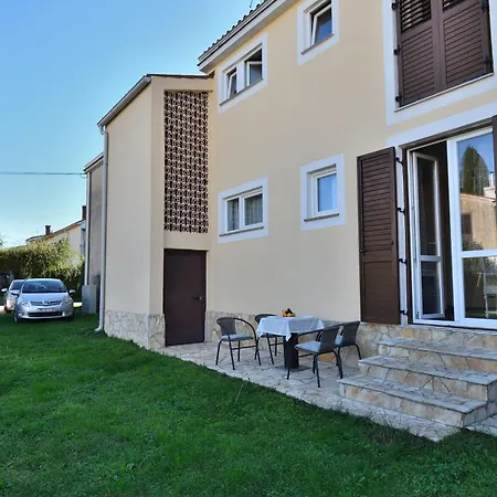 Apartamento Nadica *